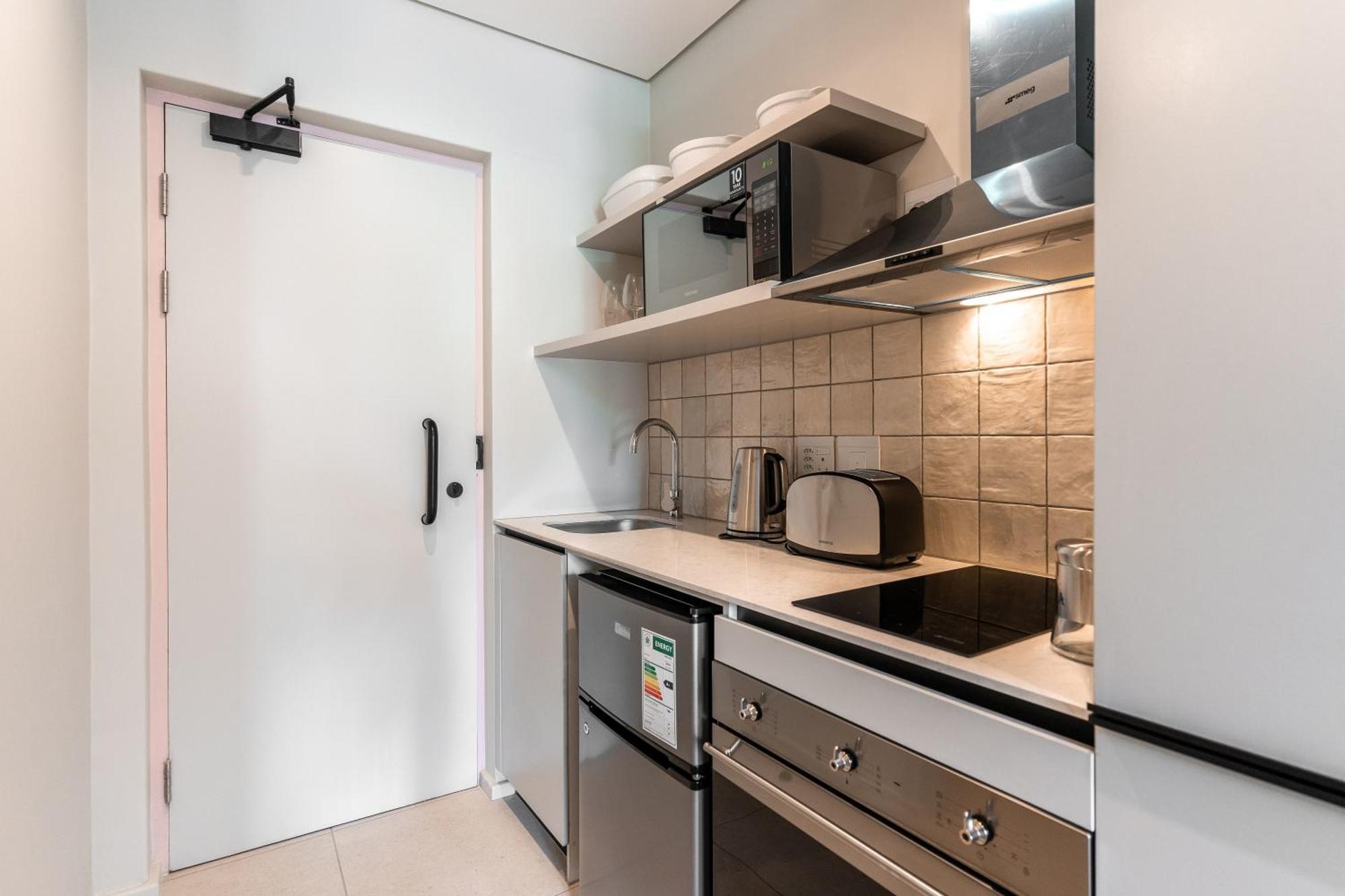 Apartment The Rose 204: With Rooftop Pool *